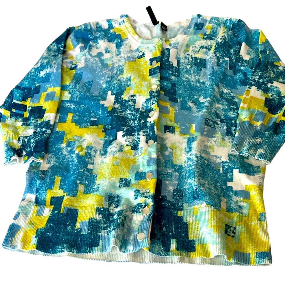 Relativity Petite Cardigan,button front, 3/4 sleeves, beautiful bold colors, M
